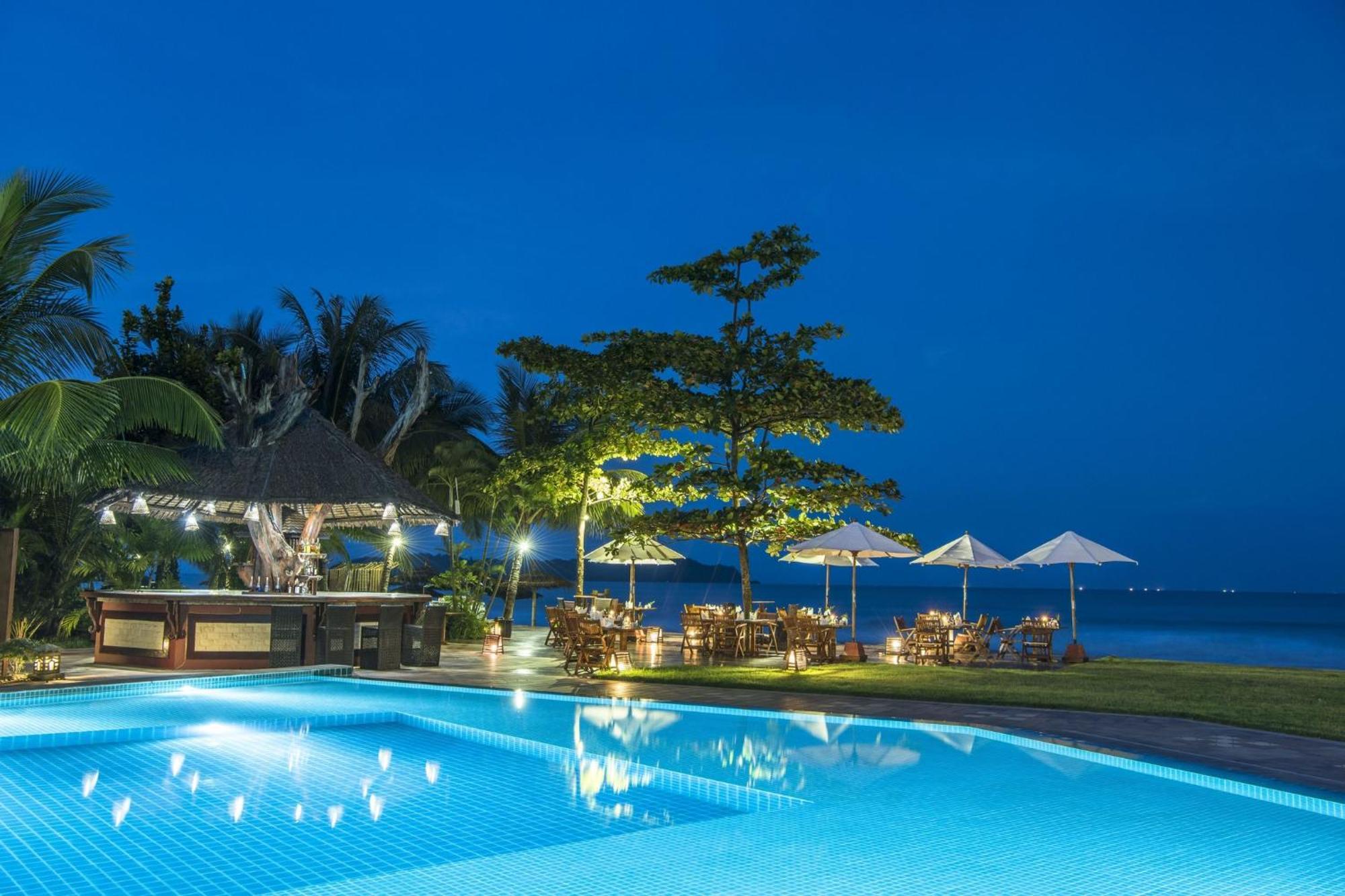 Jade Marina Resort And Spa Ngapali Buitenkant foto