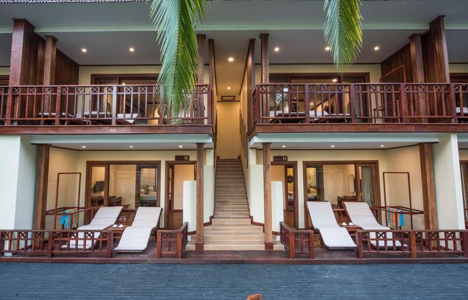 Jade Marina Resort And Spa Ngapali Buitenkant foto