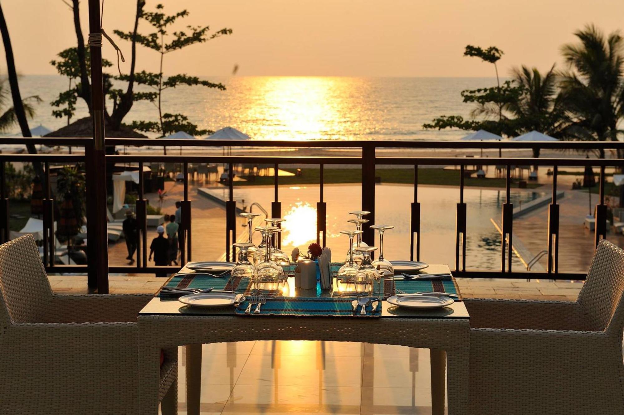 Jade Marina Resort And Spa Ngapali Buitenkant foto